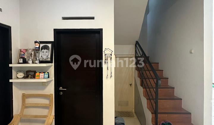 Rumah Semi Furnished Jamin Nyaman di Buah Batu 2