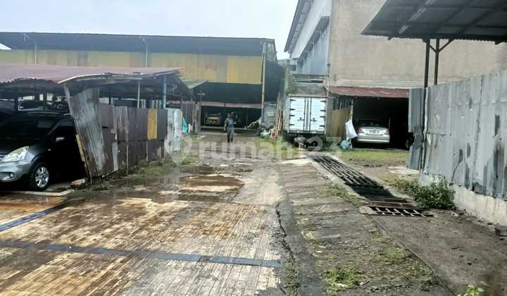 Tanah + Ruko Lokasi Mainroad Sangat Cocok untuk Mall atau Apartemen di Sudirman