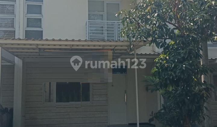 Ready-to-Occupy 2-Story Cluster House in Taman Kopo Indah 5 Ready-to-Occupy 2-Story Cluster House in Taman Kopo Indah 5