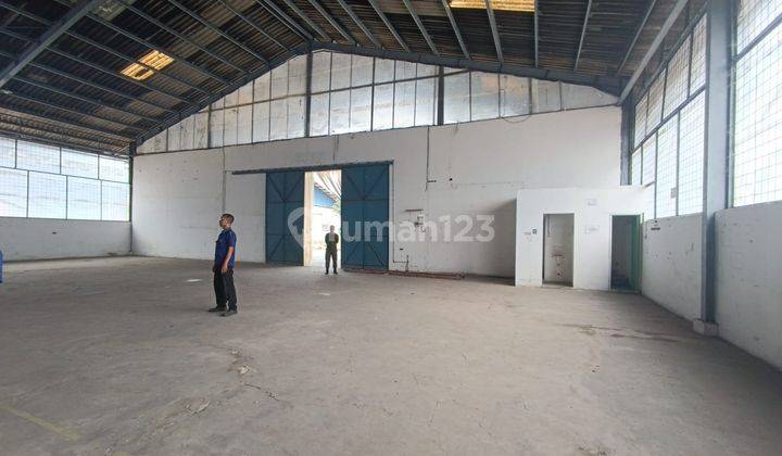 Gudang Legok Raya, 1600m2, Siap Huni 4