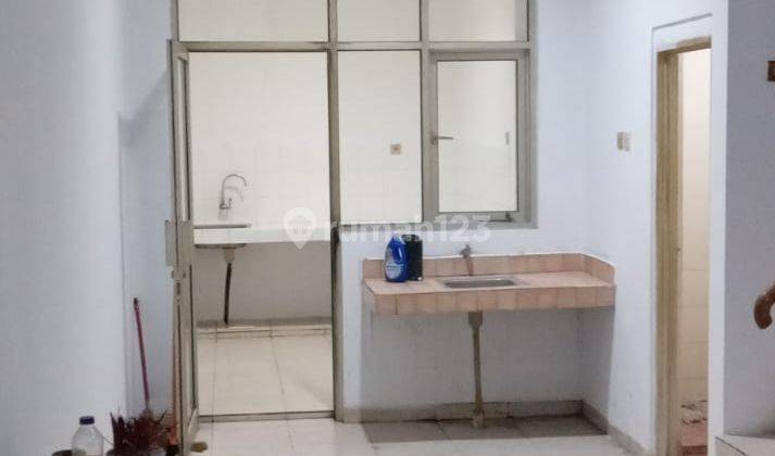 Rumah Dijual Kartini, Jakpus, Lt 108 M2, 3 Lantai, Murah 7