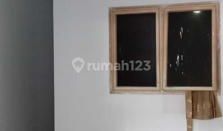 Rumah Dijual Kartini, Jakpus, Lt 108 M2, 3 Lantai, Murah 9