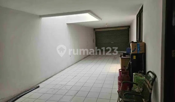 26. W Dijual Rumah , Daerah Jelambar , Siap Huni , tersedia Ac
