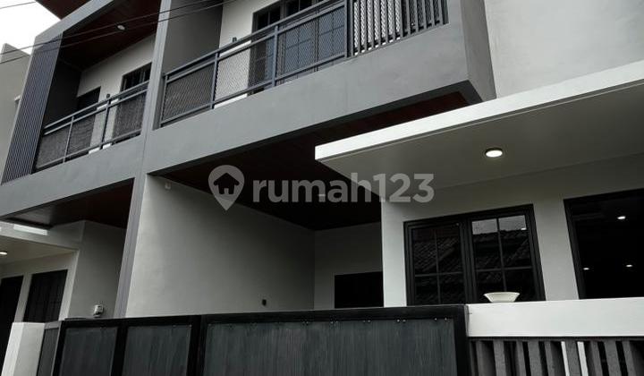 19. W Dijual Rumah New Ciledug , Siap Huni ,Free Kitchen Set