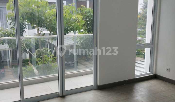 The Riviera Puri, 8X15, Move-In Ready, Negotiable Near Sports Club, Neat.