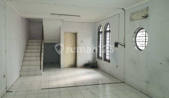 Bandara Mas 16X35 Warehouse, Warehouse Area Near the Airport