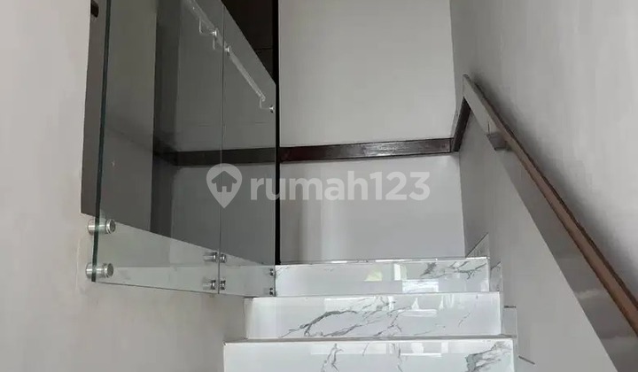 27. W Disewakan Rumah Brandnew , Perumahan Permata Regensi, Rapih 2