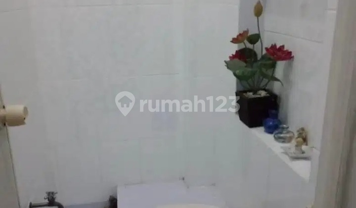 3. W Dijual Rumah Petamburan Slipi, 2 Lantai, Rapih 3. W Dijual Rumah Petamburan Slipi, 2 Lantai, Rapih