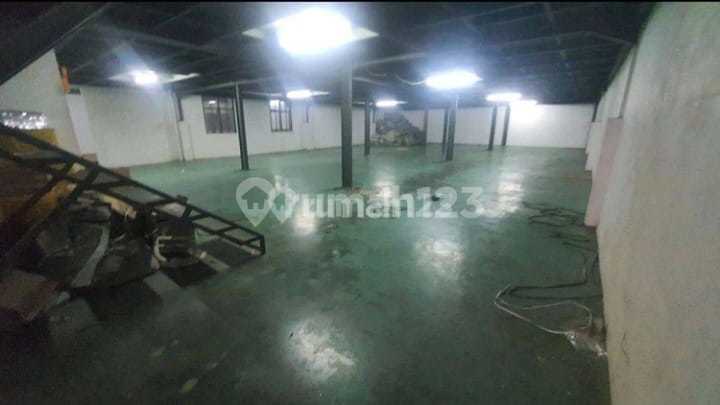 warehouse in cengkareng, prima center warehouse area, 3 floors, land area 1500m2