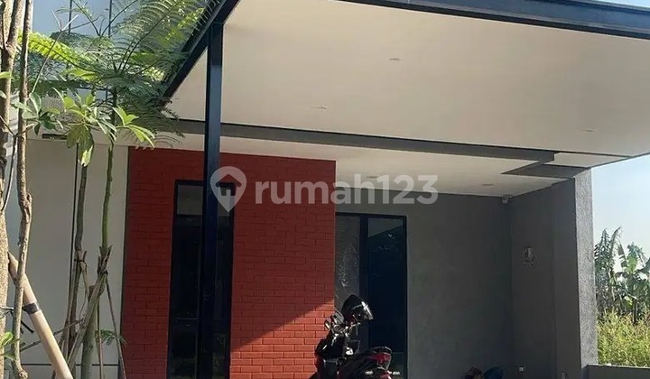 13. W Disewakan Rumah Brandnew , Perumahan Permata Regensi, Rapih