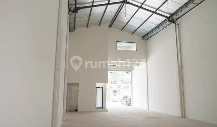 6. W Disewakan Gudang Duta Indah Starhub, Uk 9X24,5 , 3 Lantai 6. W Disewakan Gudang Duta Indah Starhub, Uk 9X24,5 , 3 Lantai