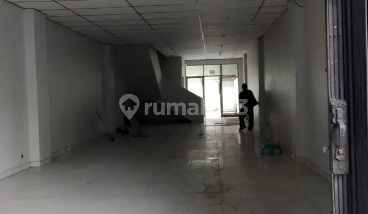 Tubagus Angke Shop House, 3 floors, 5x35, Strategic Location 1