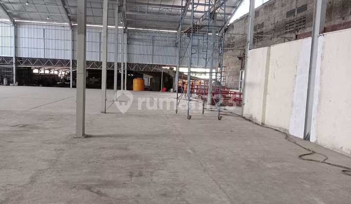 gudang pluit, strategis, dekat pusat kota, 2000m2, siap pakai