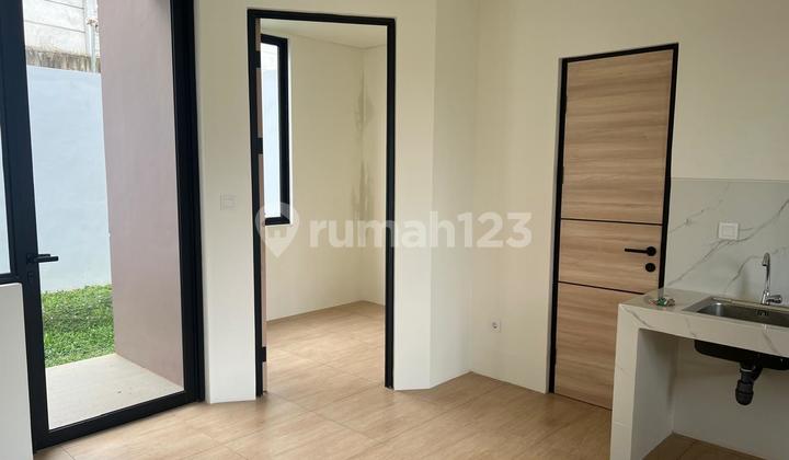 21. W Rumah Cendana Crest, Ready to Occupied, Area 106 M2, Type 2, 2