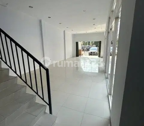 27. W Disewakan Gudang Boulevard Cbd, Uk 5,6X15, Siap Huni