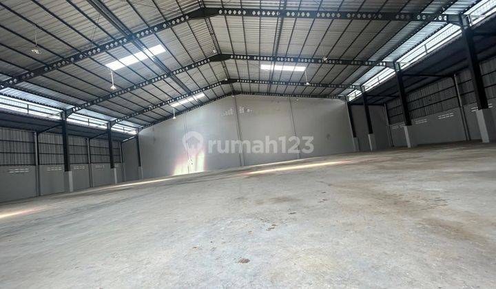 Gudang Sewa, Cipondoh Kav Dpr, 1600 M2, Gudang Baru, Siap Huni 1