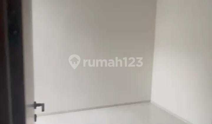 24. W For Rent Brand New House, 2 Floors, Briza Cluster