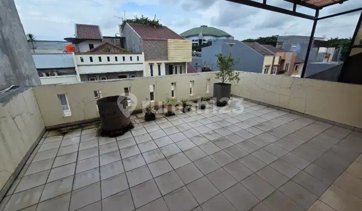 5. W Rumah Kelapa Hibrida , Uk 6X15 , 2 ½ Lantai, Full Furnished 2