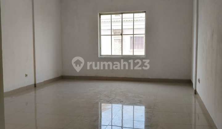 Ruko Green Lake City, Kosongan, Rapih, Siap Huni, Best Deal