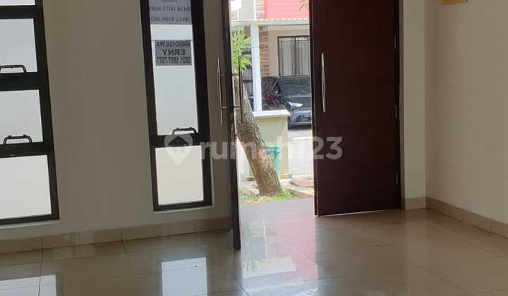 Green Lake City, Siap Huni, 8X18, Kosongan, Dekat Sport Club