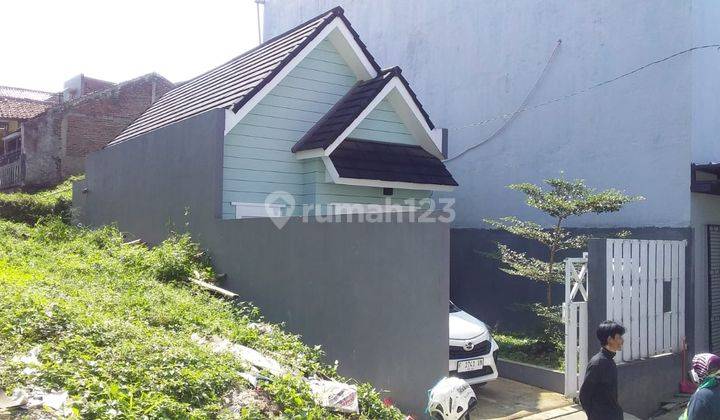 Rumah Asri Modern Home Padasuka Bangunan Terawat  2