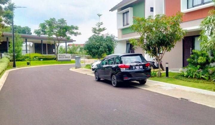 Rumah 2 Lantai Kawasan Summarecon Bandung Kota Cluster Dayana Dekat Sekolah Al Azhar 2