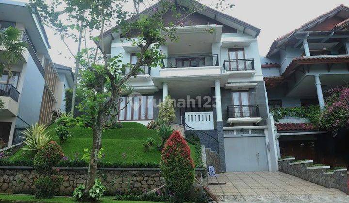 Rumah 2,5 Lantai Dago Pakar Resort Semi Furnish Kolam Renang 2