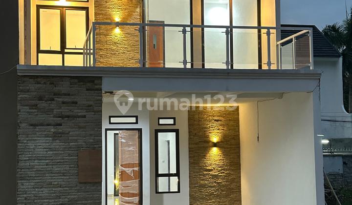 Rumah 2 Lantai Dekat Pemda Cibinong