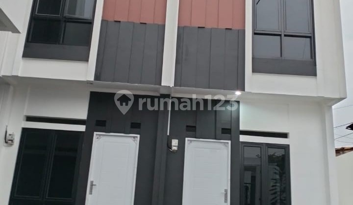 Beautiful 2-Story House 500m from UNJ Campus, East Jakarta Beautiful 2-Story House 500m from UNJ Campus, East Jakarta