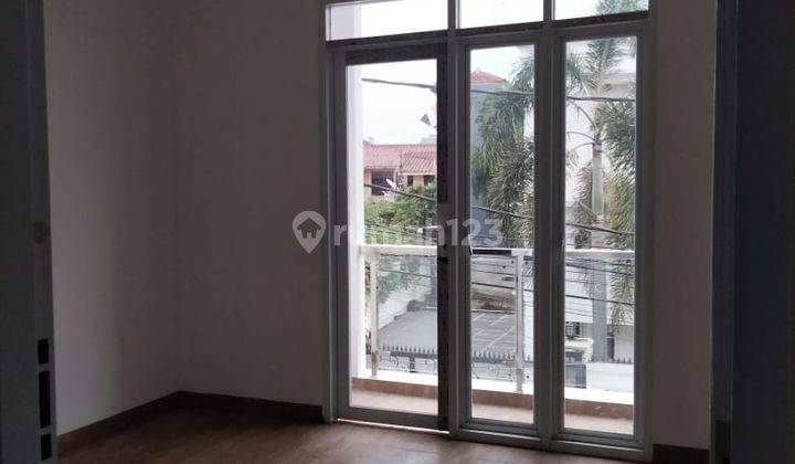 RUMAH FANTASTIK JATINEGARA LIO TOWNHOUSE MEWAH & MILENIAL JAKTIM 8