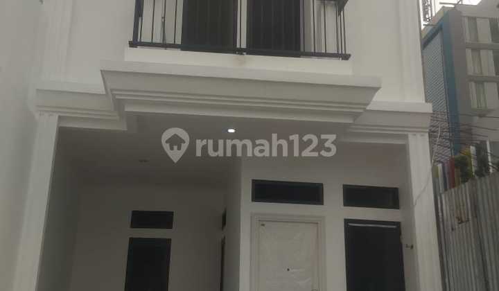 RUMAH TOWNHAUSE RAWAMANGUN MEWAH MILENIAL DAN MODERN 1