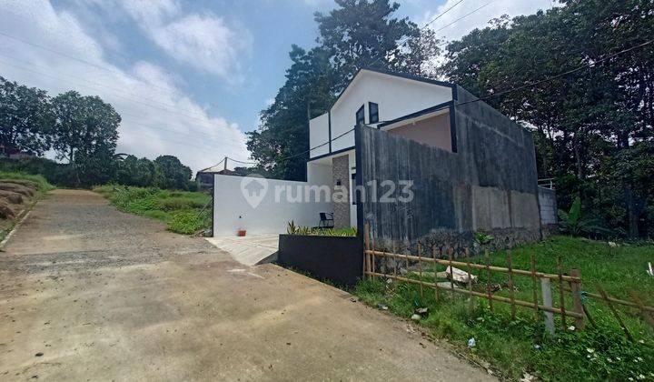 Tanah di Jalan Kolonel Masturi, Kota Cimahi SHM 122 m² 2