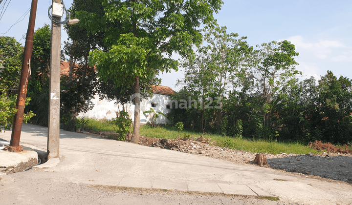 Di Jual Tanah di Jatinangor, Sumedang SHM 200 m² 2