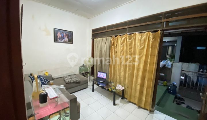 Rumah di Antapani Tengah Kota Bandung