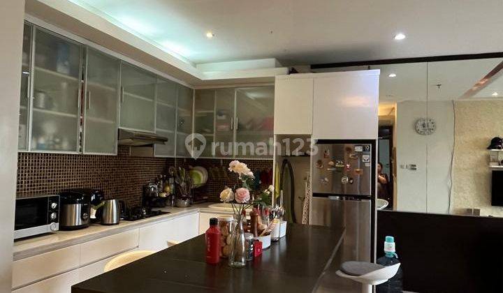 Apartment Dago Butik 2 BR Bagus Semi Furnished