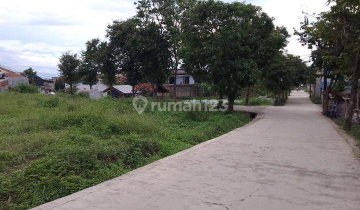 Di Jualtanah Hook di Jjalan Caringin Jatinangor, Sumedang SHM 200 m² 2