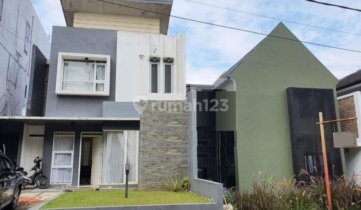 Di Jual Cepat Rumah 2 Lantai Di Setiabudi Terrace Bandung Utara
 1