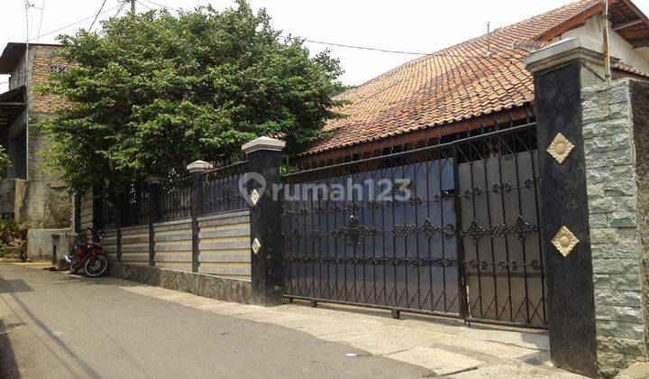 Rumah 2 Lantai Butuh Renovasi di Jl. Bango , Jakarta Selatan 1