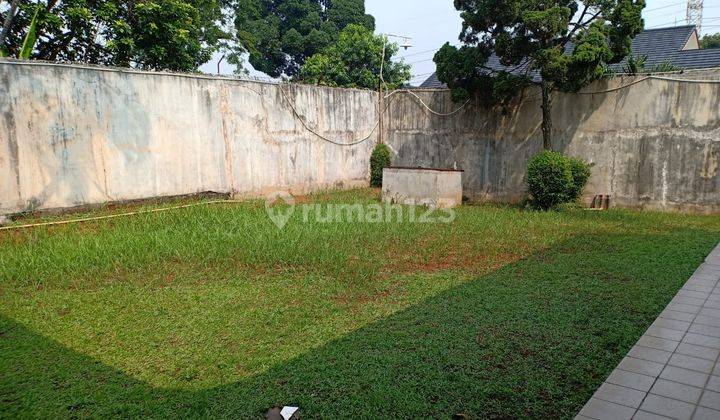 Rumah Bagus Dibawah Njop Unfurnished SHM di Cinere, Depok 2