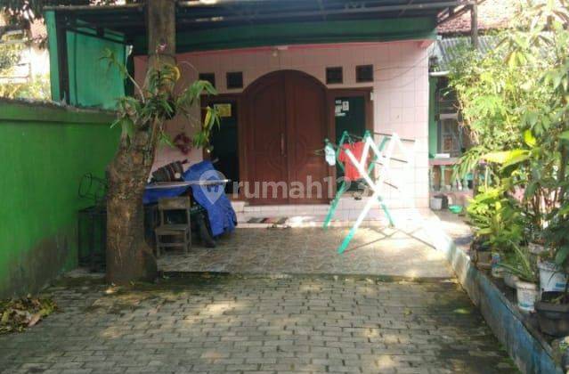 Rumah Kos 2 Lantai di Jl. Margonda Raya, Depok Dekat Kampus Bsi 2