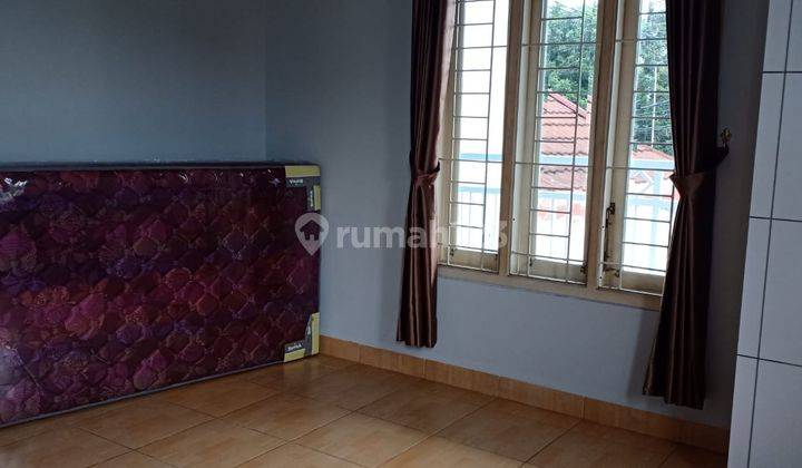 Disewakan Rumah Kos 2 Lantai 3 BR Selangkah Ke Pintu Toll Andara. 10