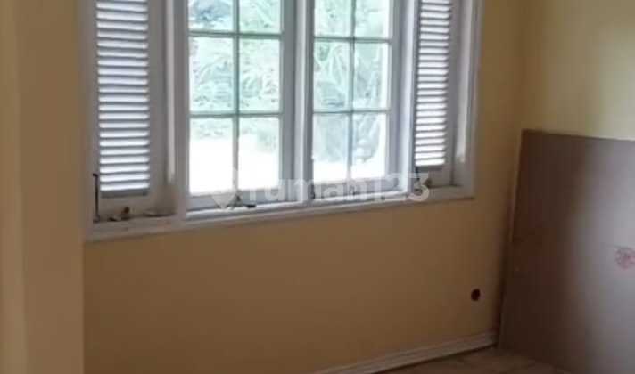 Rumah di Puri Sriwedari Sebrang Trans Studio Mall , Cibubur 2