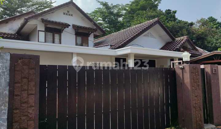 Kos 2 Lantai di Cureundeu Indah, Tangerang Banten Dekat Stasiun MRT LebakBulus