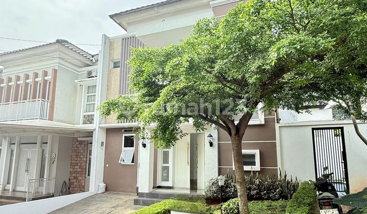 Rumah Ada Private Pool di Jl. Bango Cilandak , Jakarta Selatan 2