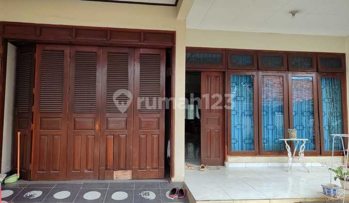 Rumah 2 Lantai Hoek  280m di Pangkalanjati Cinere, Depok 2