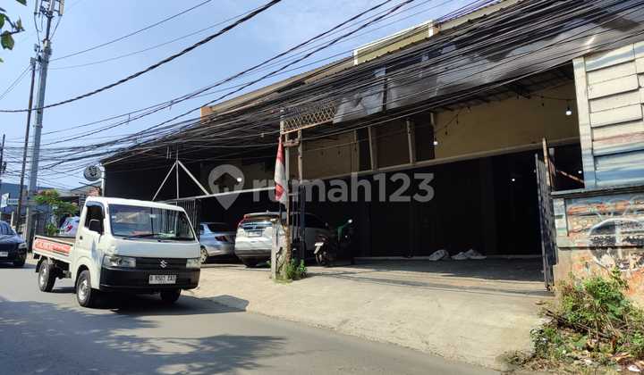 Ruko 1 Lantai 4 Folding Door, Cocok untuk Gudang, Cinere - Depok Ruko 1 Lantai 4 Folding Door, Cocok untuk Gudang, Cinere - Depok