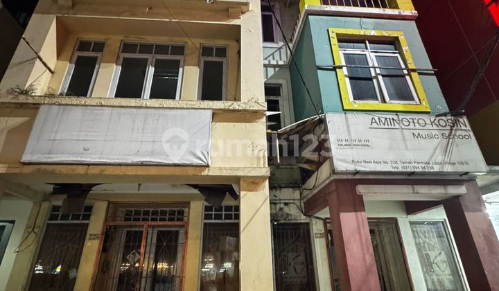 For Sale: Shop House