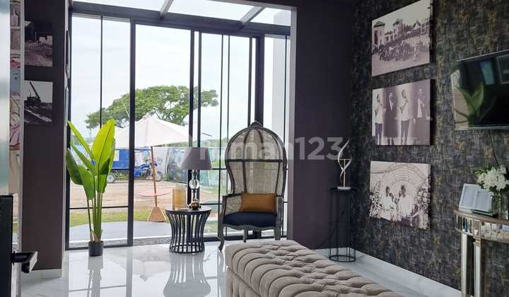 New West Surabaya Mansion Nine Luxury House Ready to Live, Minimalist 2