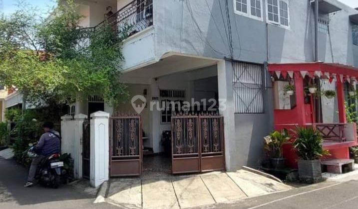 Rumah di Komplek Dpr , Jakarta Barat  1