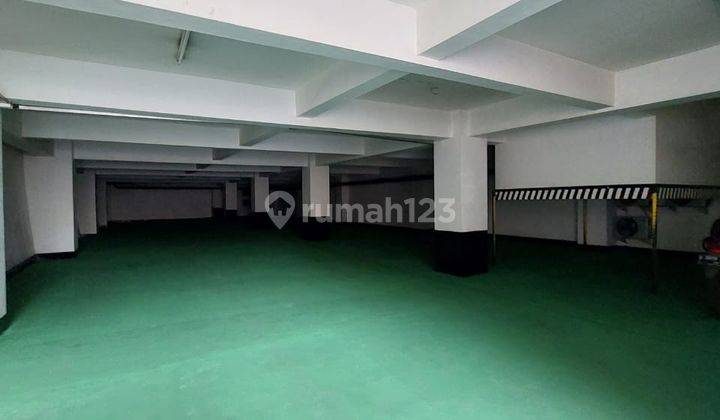Gedung Baru Area Jatiwaringin Duren Sawit Jakarta Timur 2